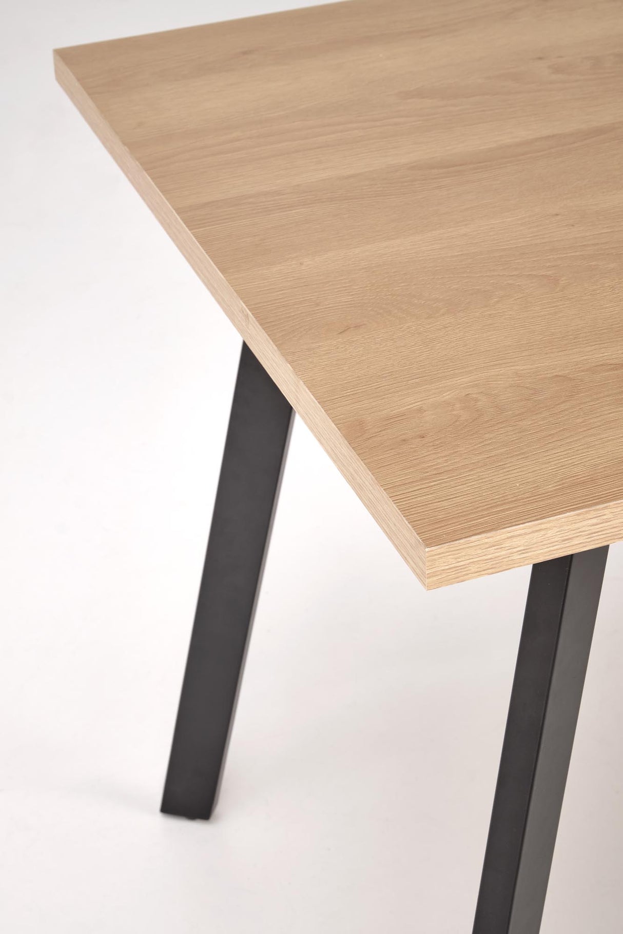 Valgomojo stalas HA6920