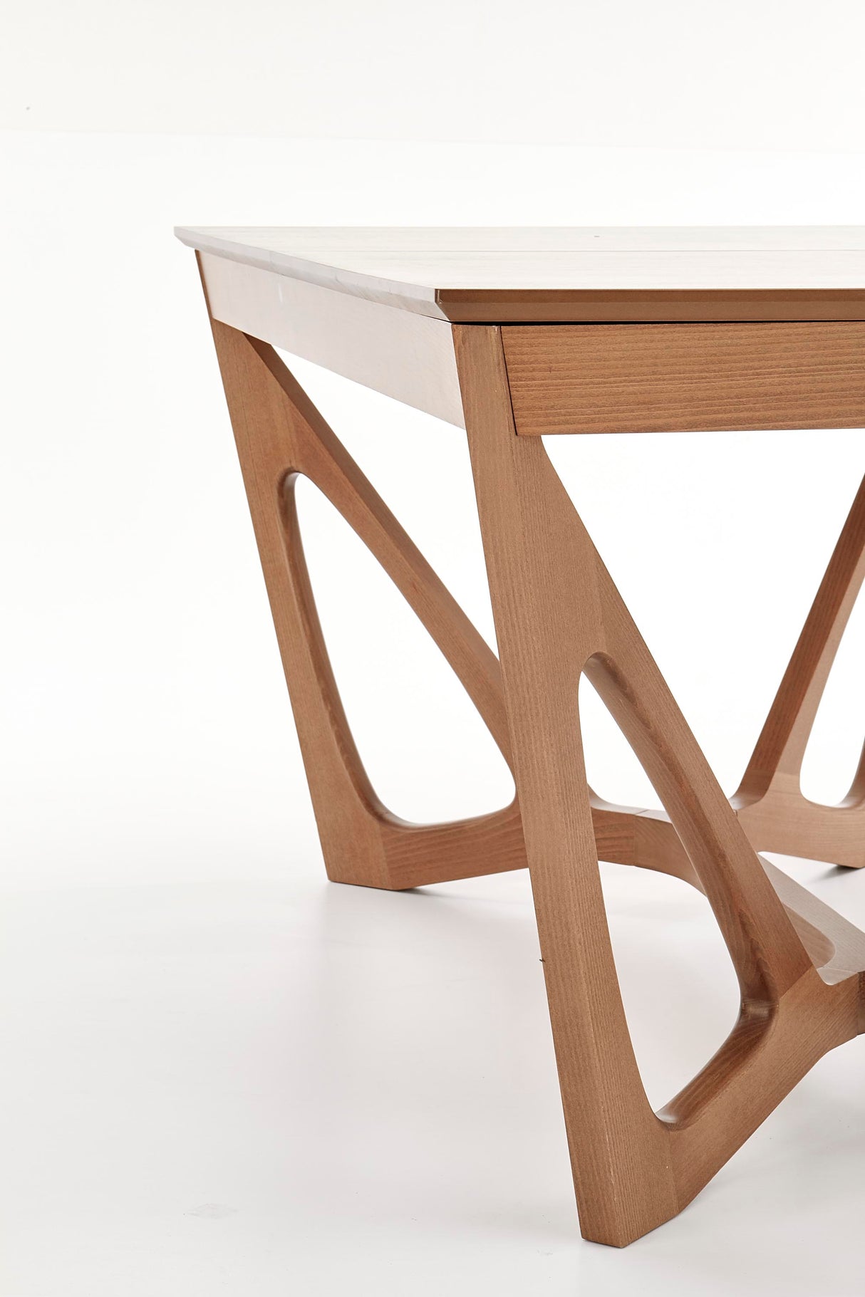 Valgomojo stalas HA9871