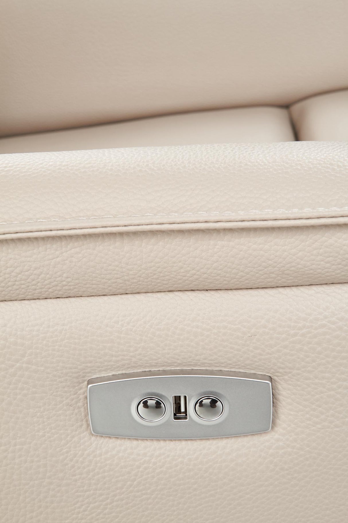 Kėdė su atlošu HA2602