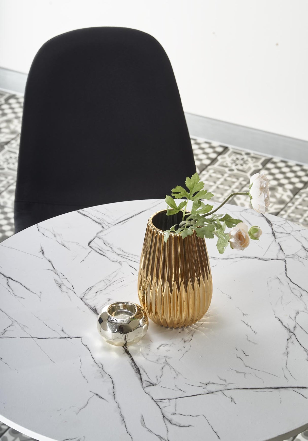 Valgomojo stalas HA2454