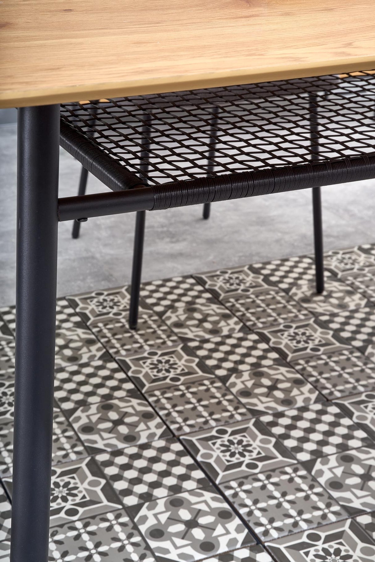 Valgomojo stalas HA2450