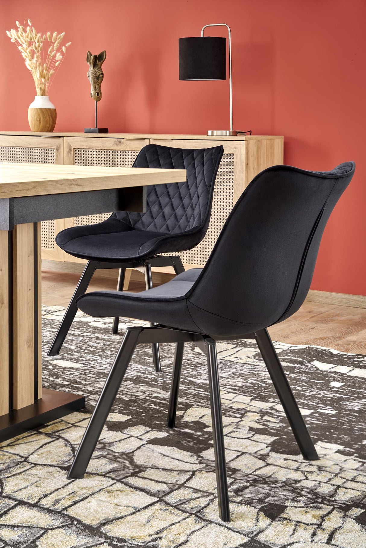 Valgomojo stalas HA2098