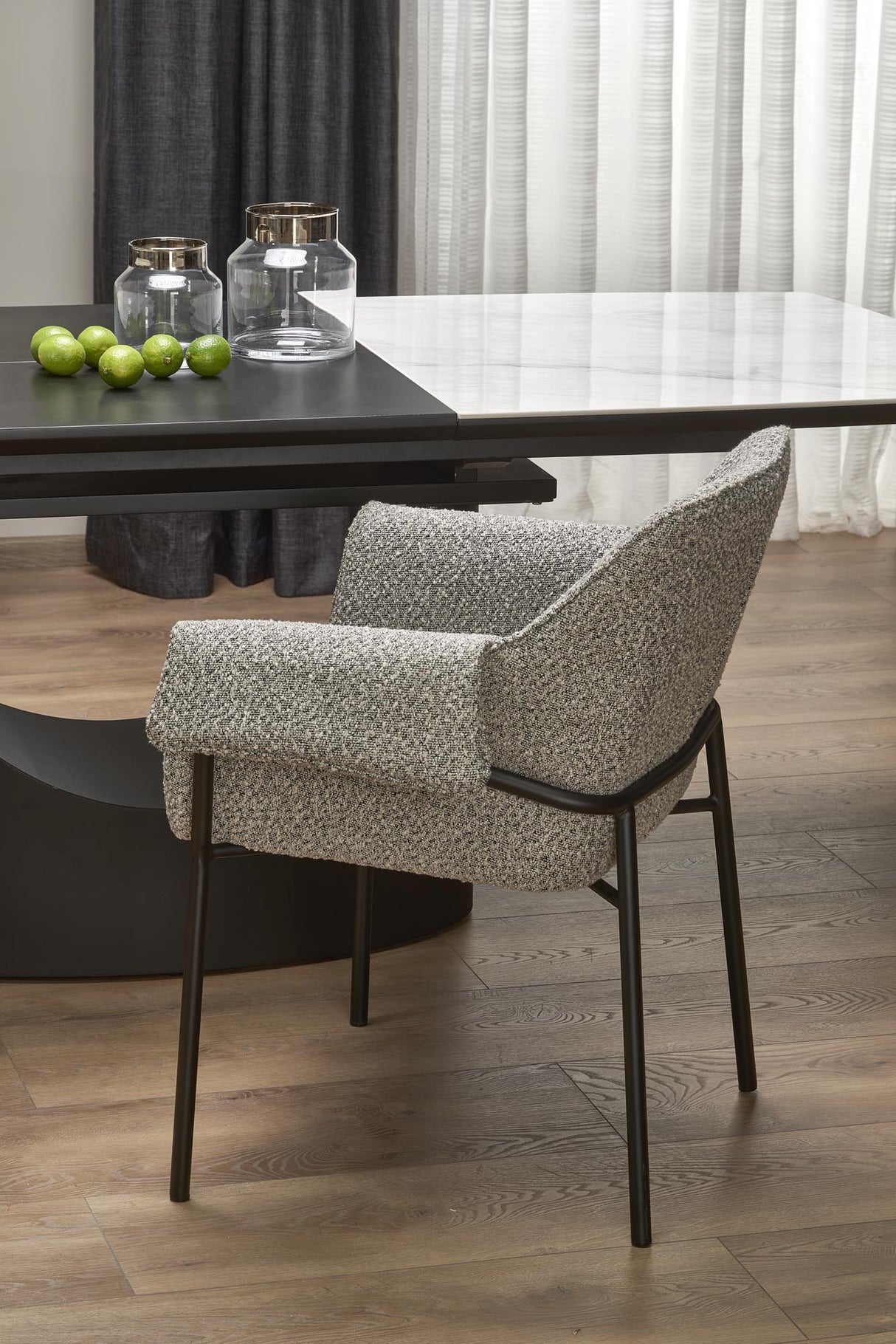 Valgomojo stalas HA2579